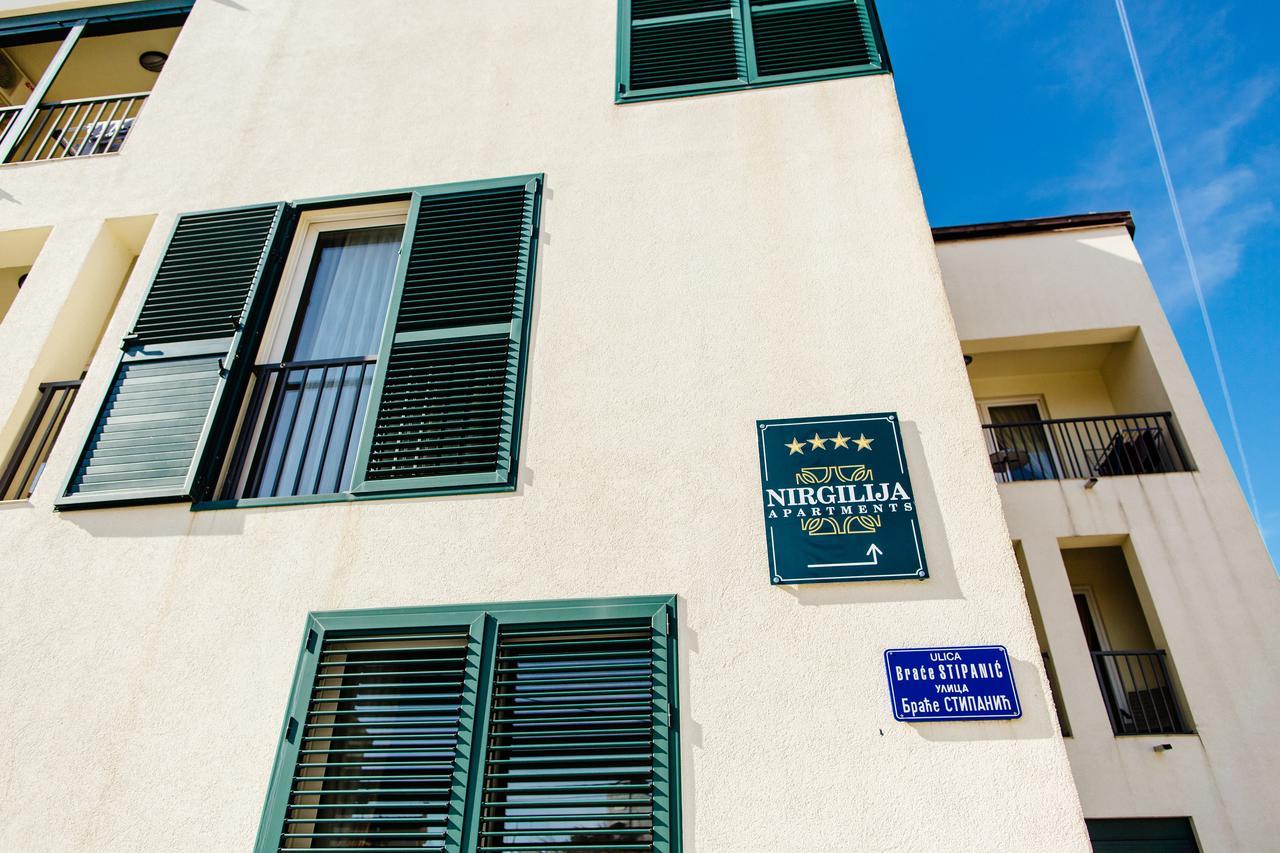 Apartments Nirgilija Tivat Ngoại thất bức ảnh